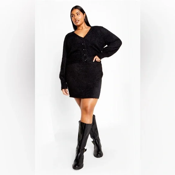 City Chic Fluffy Skirt - black                     Size L/20
New! - Picture 12 of 12